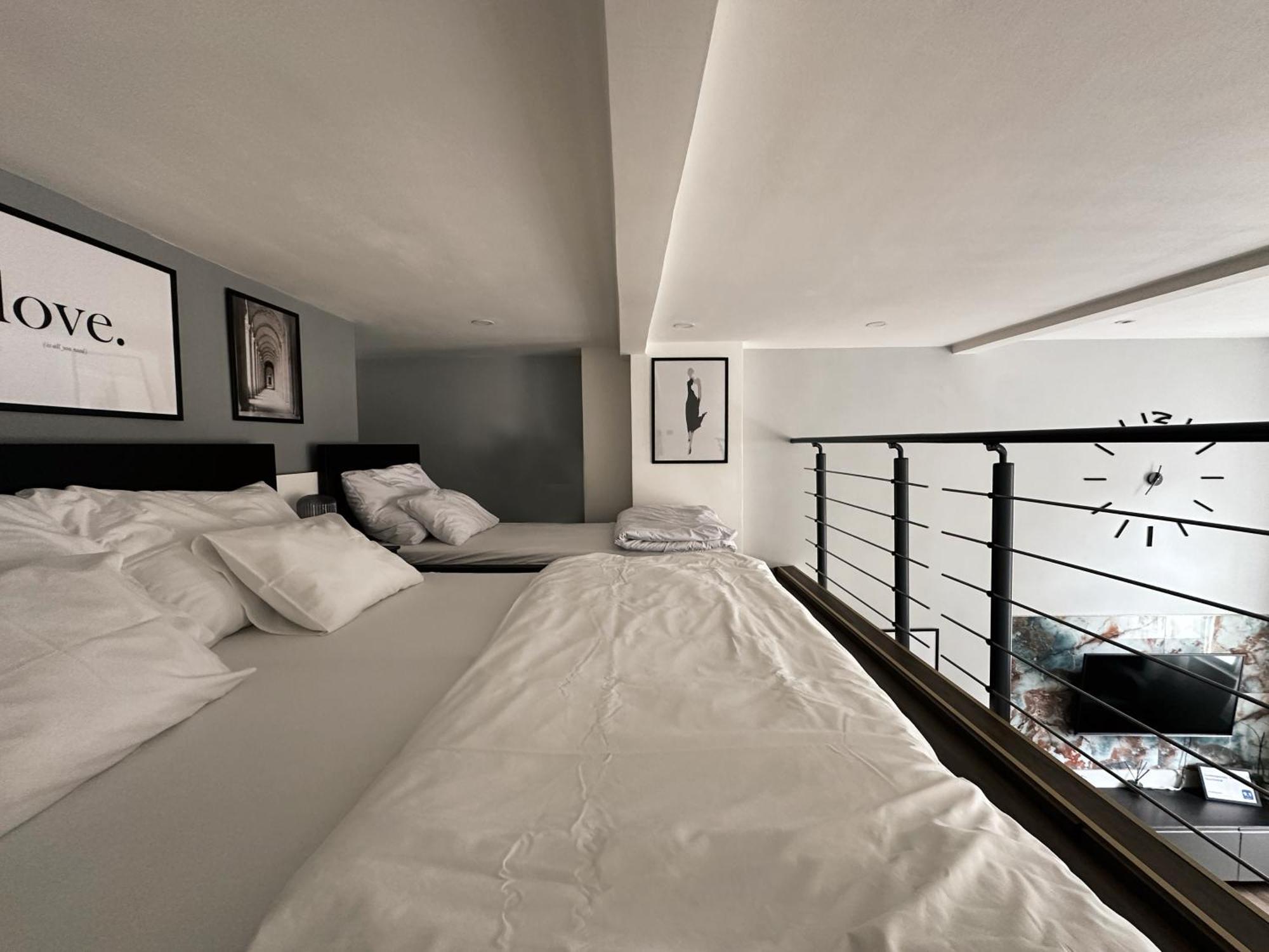 פראג Contemporary Jindrisska Apartment מראה חיצוני תמונה